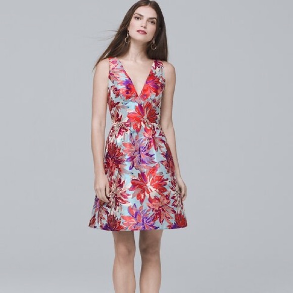 Nicole Miller Dresses & Skirts - NEW NICOLE MILLER JACQUARD DRESS SIZE 10